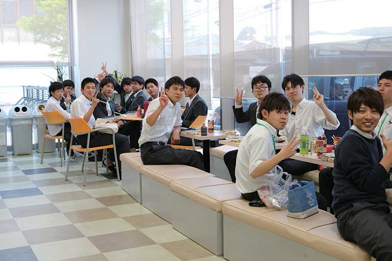 看護の役割を自覚し、自己を高める